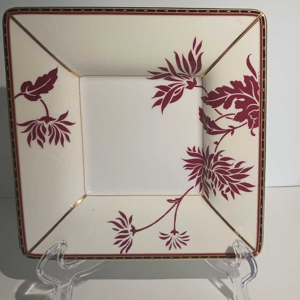 Royal Dalton Bone China Salad Plates 2005 Desire Pattern.